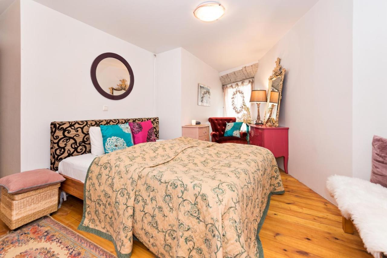 Oldhouse Apartments - Tallinn Old Town Экстерьер фото