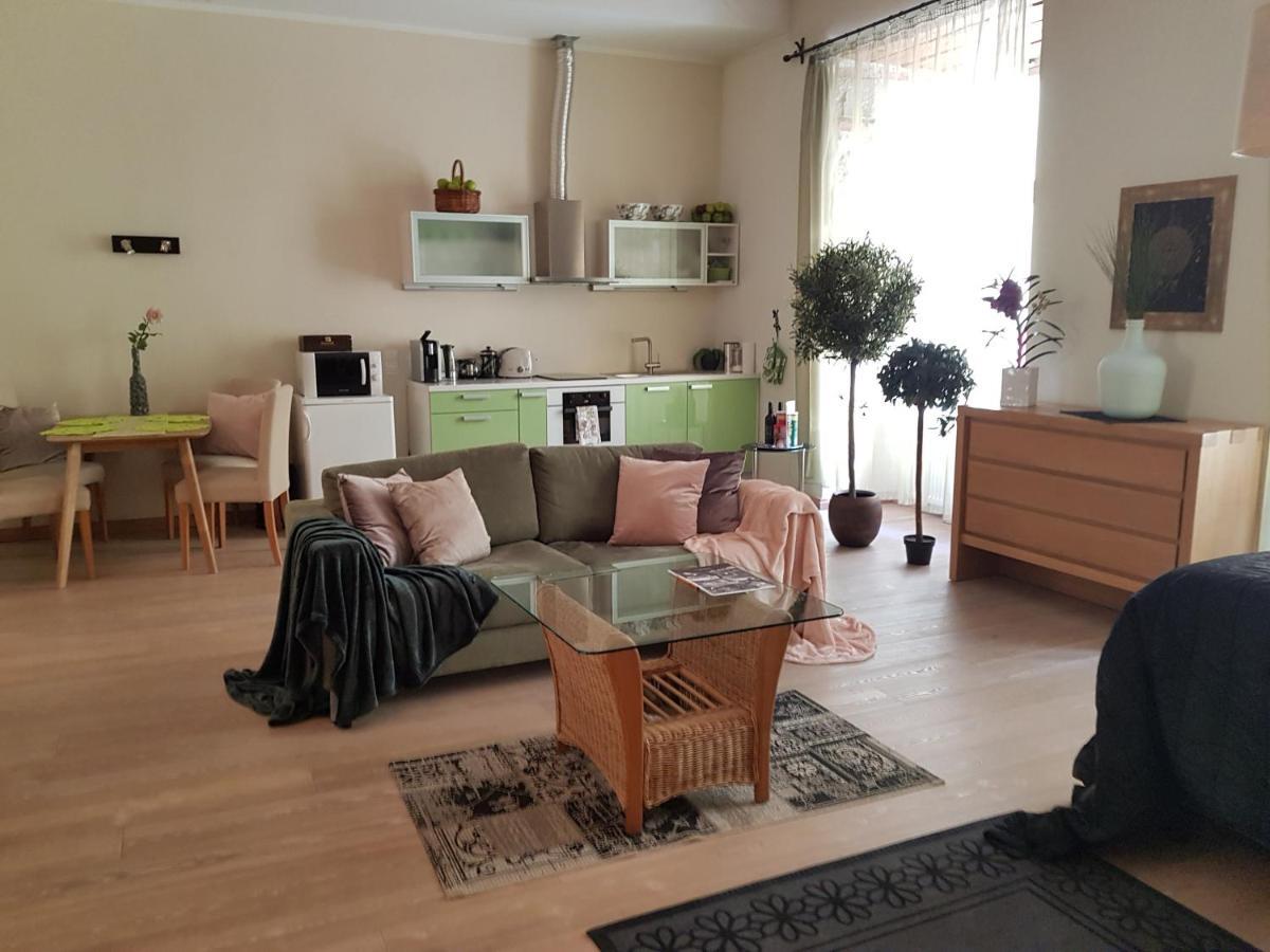 Oldhouse Apartments - Tallinn Old Town Экстерьер фото