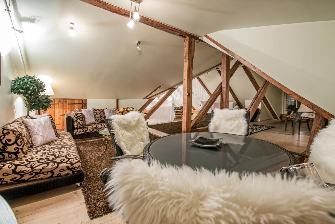 Oldhouse Apartments - Tallinn Old Town Экстерьер фото