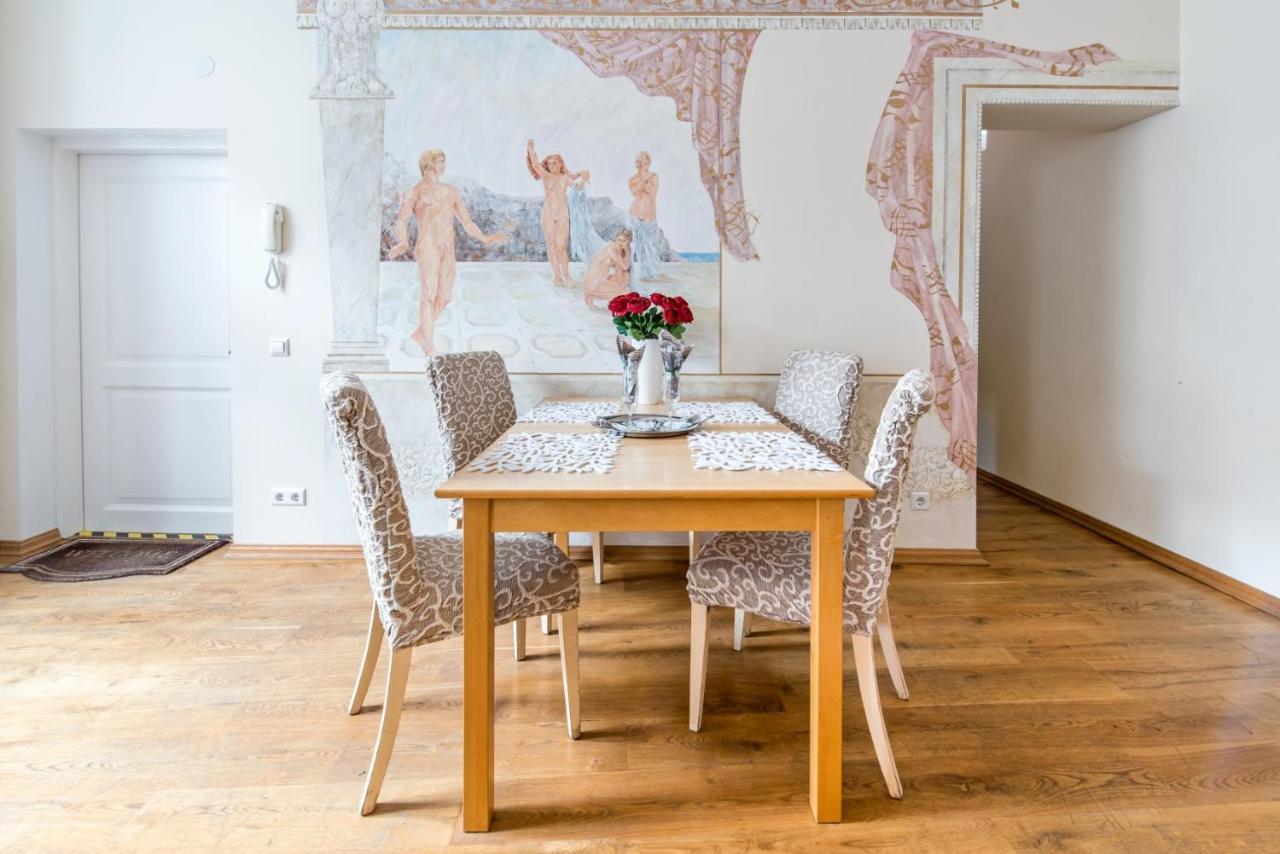 Oldhouse Apartments - Tallinn Old Town Экстерьер фото