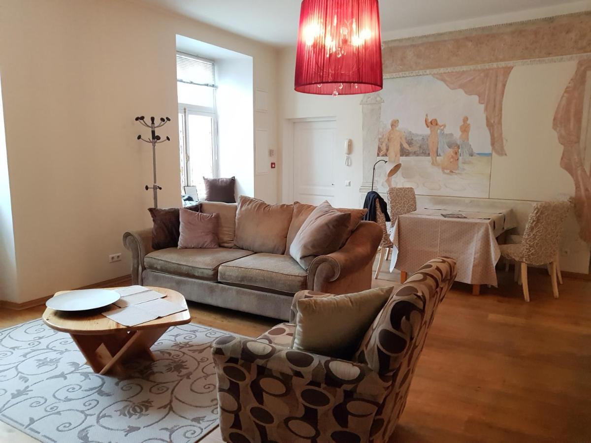 Oldhouse Apartments - Tallinn Old Town Экстерьер фото