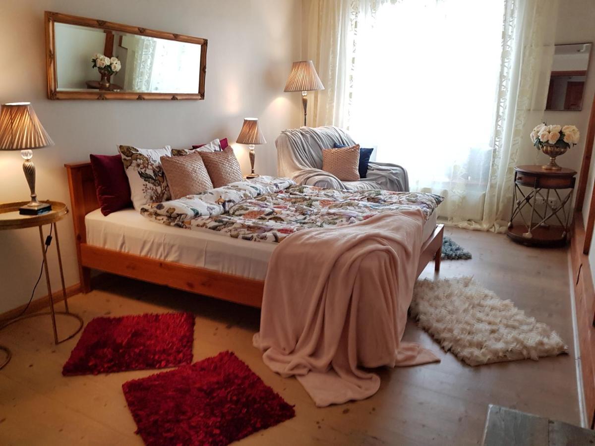Oldhouse Apartments - Tallinn Old Town Экстерьер фото